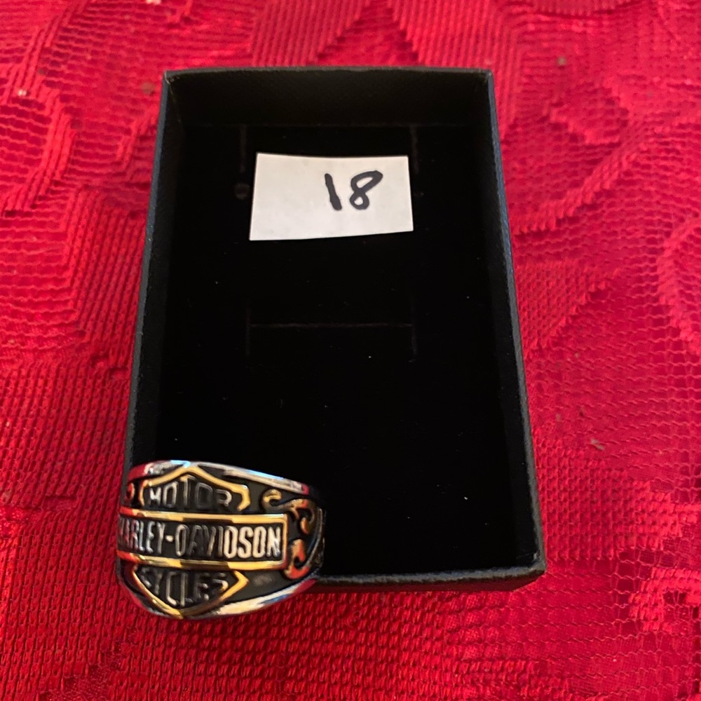 - 12 Styles Size 10 Harley Men’s Rings